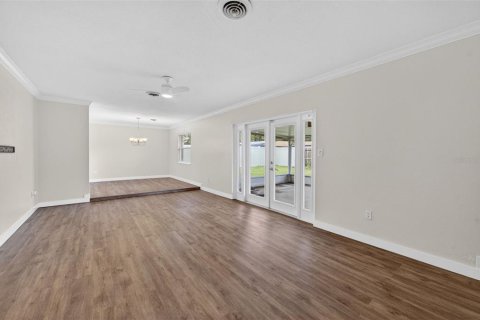Casa en venta en Winter Park, Florida, 3 dormitorios, 145.39 m2 № 2230093 - foto 4