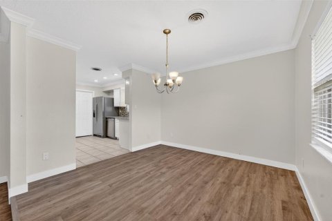 Casa en venta en Winter Park, Florida, 3 dormitorios, 145.39 m2 № 2230093 - foto 8