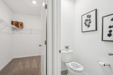 Casa en venta en Zephyrhills, Florida, 4 dormitorios, 169.83 m2 № 1911031 - foto 17