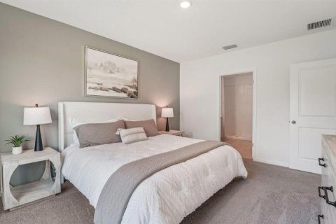 Casa en venta en Zephyrhills, Florida, 4 dormitorios, 169.83 m2 № 1911031 - foto 14