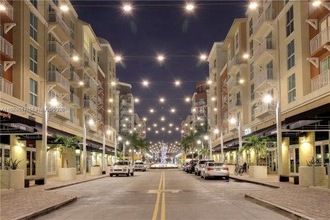 Condominio en venta en Miami, Florida, 2 dormitorios, 115.38 m2 № 2032639 - foto 6