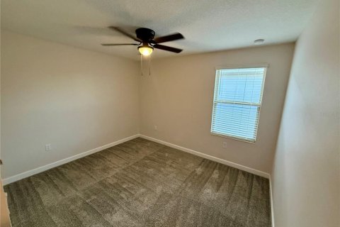 House in Winter Springs, Florida 4 bedrooms, 232.44 sq.m. № 2152353 - photo 16