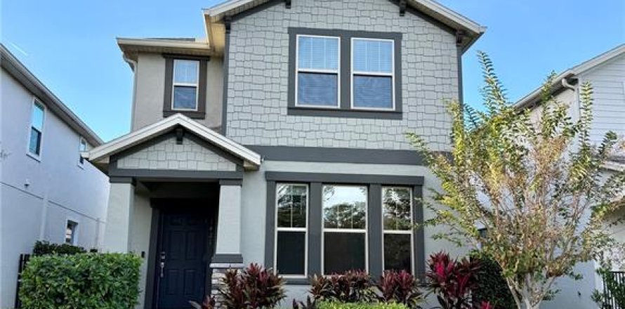 House in Winter Springs, Florida 4 bedrooms, 232.44 sq.m. № 2152353