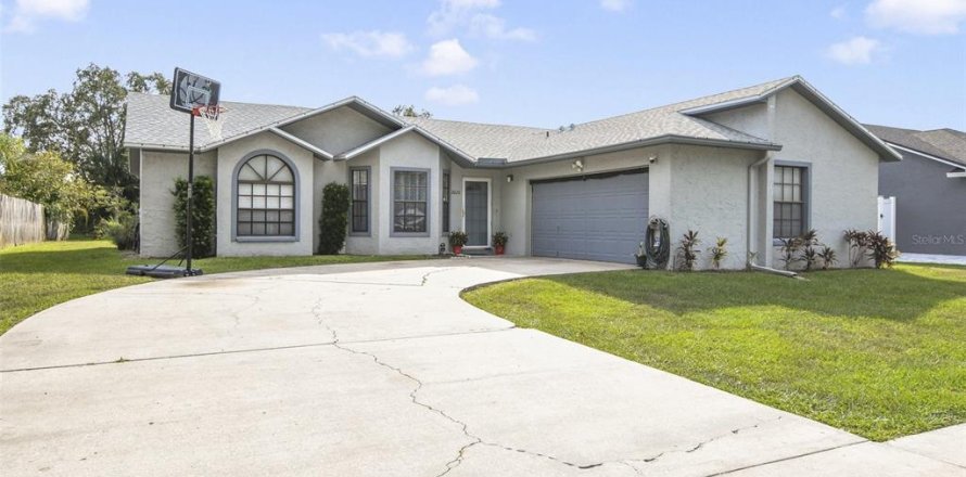 House in Kissimmee, Florida 3 bedrooms, 129.41 sq.m. № 1793238