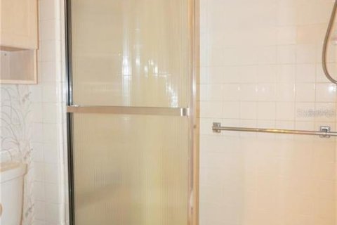 Condominio en alquiler en Holiday, Florida, 2 dormitorios, 76.64 m2 № 1640079 - foto 17
