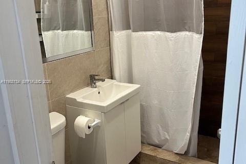 Villa ou maison à louer à North Miami, Floride: 3 chambres, 150.32 m2 № 2050351 - photo 22