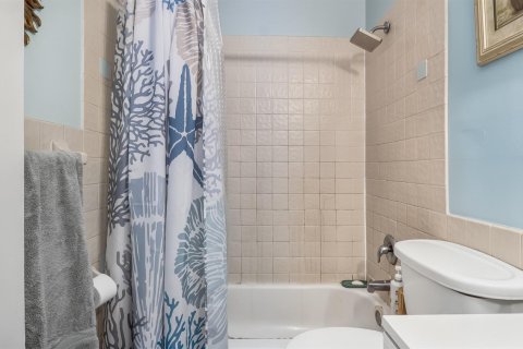 Appartement à louer à Hollywood, Floride: 3 pièces, 46.45 m2 № 2349113 - photo 19