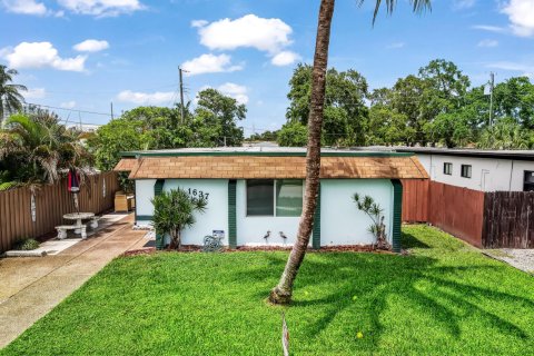 Appartement à Hollywood, Floride 3 pièces, 46.45 m2 № 2349113