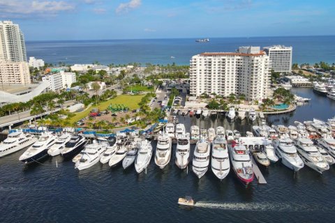 Appartement à louer à Hollywood, Floride: 3 pièces, 46.45 m2 № 2349113 - photo 30