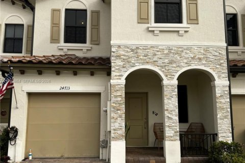 Casa en Homestead, Florida 3 dormitorios, 169.73 m2 № 2058159