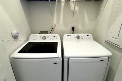 Casa en venta en Homestead, Florida, 3 dormitorios, 169.73 m2 № 2058159 - foto 21