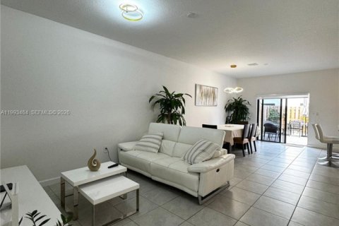 Casa en venta en Homestead, Florida, 3 dormitorios, 169.73 m2 № 2058159 - foto 8