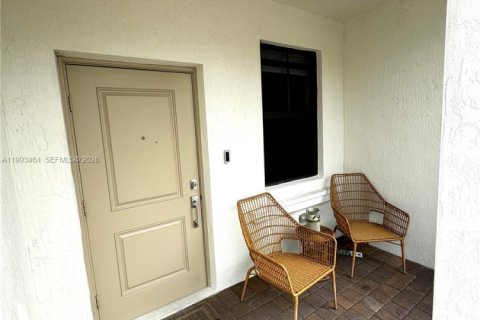 Casa en venta en Homestead, Florida, 3 dormitorios, 169.73 m2 № 2058159 - foto 4