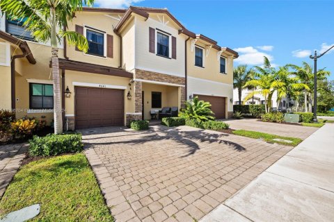 Adosado en venta en Davie, Florida, 2 dormitorios, 157.56 m2 № 1704665 - foto 2