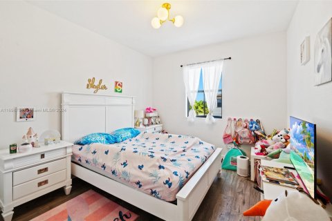 Adosado en venta en Davie, Florida, 2 dormitorios, 157.56 m2 № 1704665 - foto 21