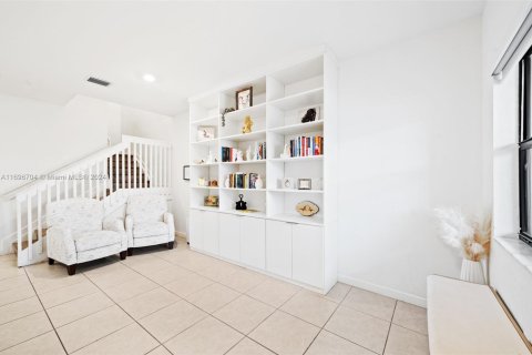 Adosado en venta en Davie, Florida, 2 dormitorios, 157.56 m2 № 1704665 - foto 4