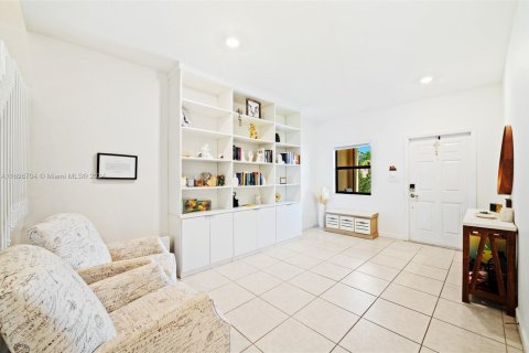 Adosado en venta en Davie, Florida, 2 dormitorios, 157.56 m2 № 1704665 - foto 3