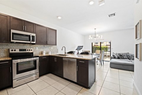 Adosado en venta en Davie, Florida, 2 dormitorios, 157.56 m2 № 1704665 - foto 9