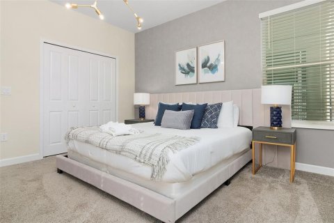 Casa en venta en Davenport, Florida, 5 dormitorios, 286.23 m2 № 1548276 - foto 22