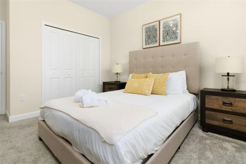 Casa en venta en Davenport, Florida, 5 dormitorios, 286.23 m2 № 1548276 - foto 9
