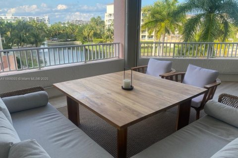 Condo in Key Biscayne, Florida, 3 bedrooms  № 1922860 - photo 5