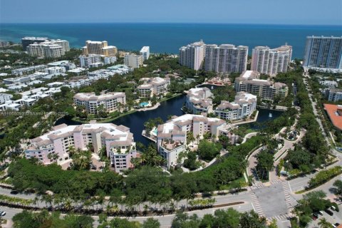 Condo à Key Biscayne, Floride, 3 chambres  № 1922860