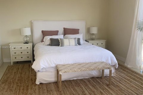 Condo in Key Biscayne, Florida, 3 bedrooms  № 1922860 - photo 14