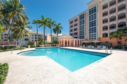 Condo in Key Biscayne, Florida, 3 bedrooms  № 1922860 - photo 23