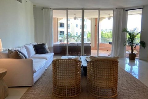 Condo in Key Biscayne, Florida, 3 bedrooms  № 1922860 - photo 4