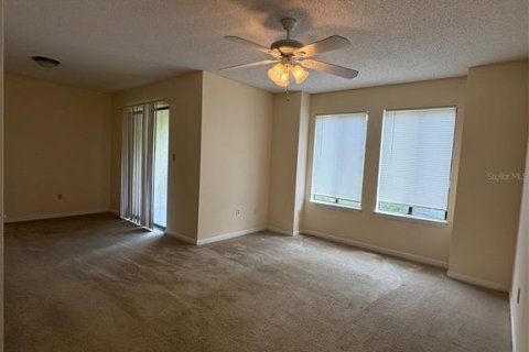 Appartement à louer à Titusville, Floride: 1 chambre, 64.57 m2 № 1858355 - photo 2
