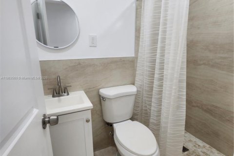 Commercial property in Homestead, Florida 1 bedroom, 133.78 sq.m. № 1994937 - photo 5