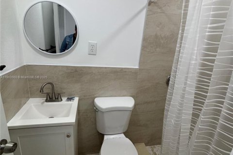 Commercial property in Homestead, Florida 1 bedroom, 133.78 sq.m. № 1994937 - photo 4