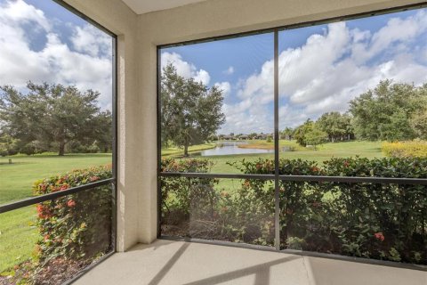 House in Bradenton, Florida 3 bedrooms, 199.55 sq.m. № 2206933 - photo 22