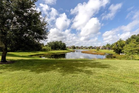 House in Bradenton, Florida 3 bedrooms, 199.55 sq.m. № 2206933 - photo 19
