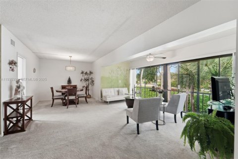 Condo in Boca Raton, Florida, 3 bedrooms  № 1993456 - photo 7