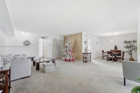 Condo in Boca Raton, Florida, 3 bedrooms  № 1993456 - photo 4