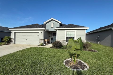 Снять в аренду виллу или дом в Оберндейл, Флорида 8 комнат, 192.68м2, № 1900143 - фото 1