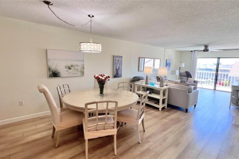 Condominio en venta en Tierra Verde, Florida, 2 dormitorios, 103.12 m2 № 1632502 - foto 17