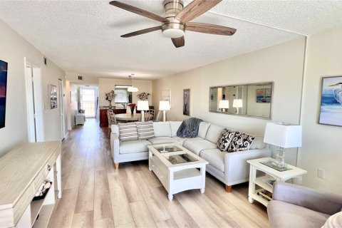 Condominio en venta en Tierra Verde, Florida, 2 dormitorios, 103.12 m2 № 1632502 - foto 20