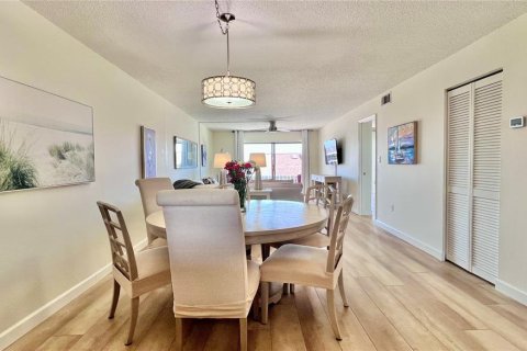 Condominio en venta en Tierra Verde, Florida, 2 dormitorios, 103.12 m2 № 1632502 - foto 15