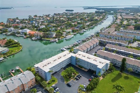 Condominio en venta en Tierra Verde, Florida, 2 dormitorios, 103.12 m2 № 1632502 - foto 1