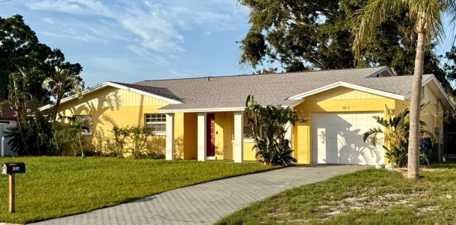 House in Sarasota, Florida 3 bedrooms, 190.08 sq.m. № 1780974