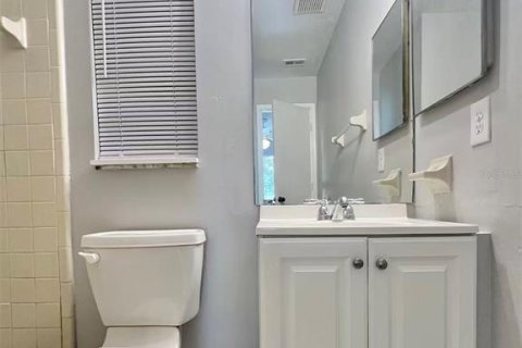 Villa ou maison à vendre à Apopka, Floride: 3 chambres, 129.69 m2 № 2406463 - photo 13