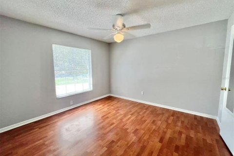Villa ou maison à vendre à Apopka, Floride: 3 chambres, 129.69 m2 № 2406463 - photo 11