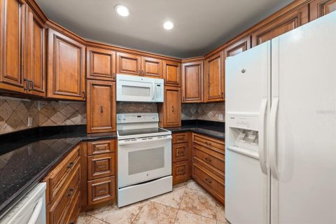 Купить кондоминиум в Беллеэйр Блафс, Флорида 4 комнаты, 133.78м2, № 2097241 - фото 7