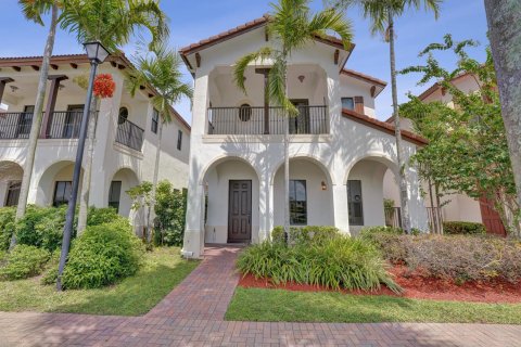 House in Cooper City, Florida 4 bedrooms, 229 sq.m. № 2275173 - photo 2