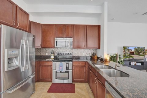 House in Cooper City, Florida 4 bedrooms, 229 sq.m. № 2275173 - photo 14