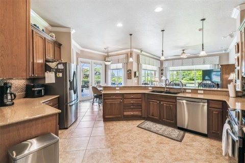 Casa en venta en Kissimmee, Florida, 3 dormitorios, 227.61 m2 № 1915993 - foto 13