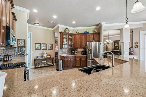 Casa en venta en Kissimmee, Florida, 3 dormitorios, 227.61 m2 № 1915993 - foto 16