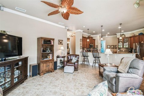 Casa en venta en Kissimmee, Florida, 3 dormitorios, 227.61 m2 № 1915993 - foto 12